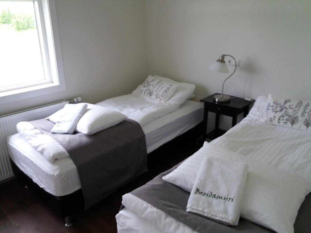 Breidamyri Farm Apartments เลยการ์ ภายนอก รูปภาพ