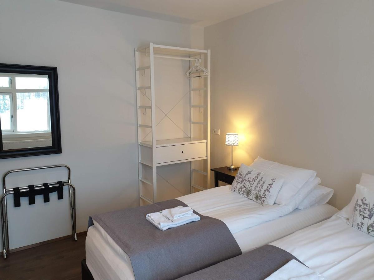 Breidamyri Farm Apartments เลยการ์ ภายนอก รูปภาพ